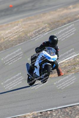 media/Feb-05-2023-Classic Track Day (Sun) [[c35aca4a42]]/Group 2/session 4 turn 4/